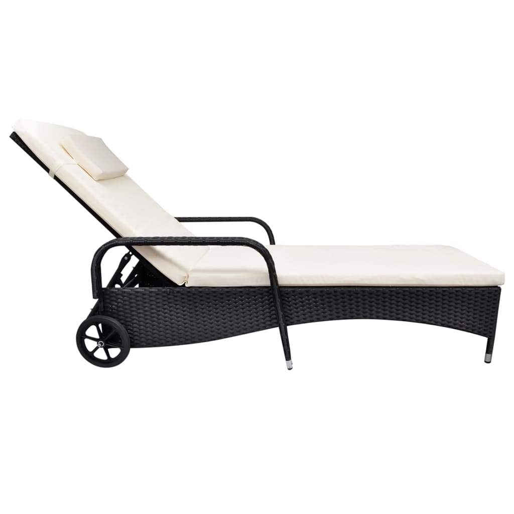 Chaise longue avec coussin et roulettes en poly rotin