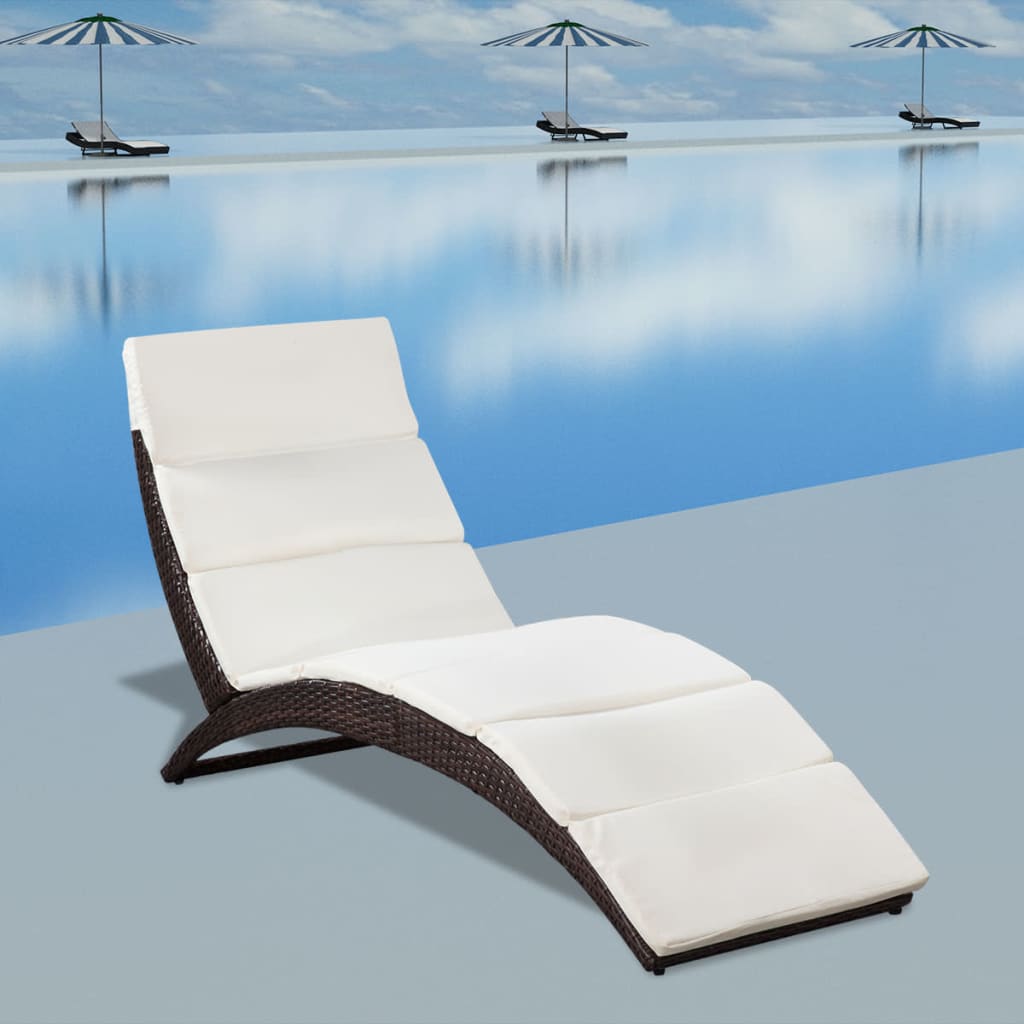 Chaise longue pliable avec coussin en polyrotin