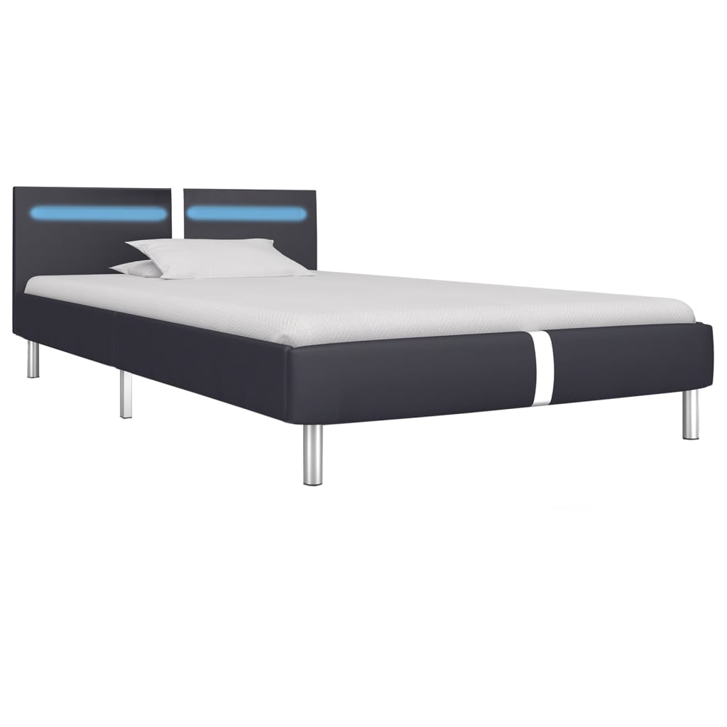 Bedframe met LED kunstleer 140x200 cm