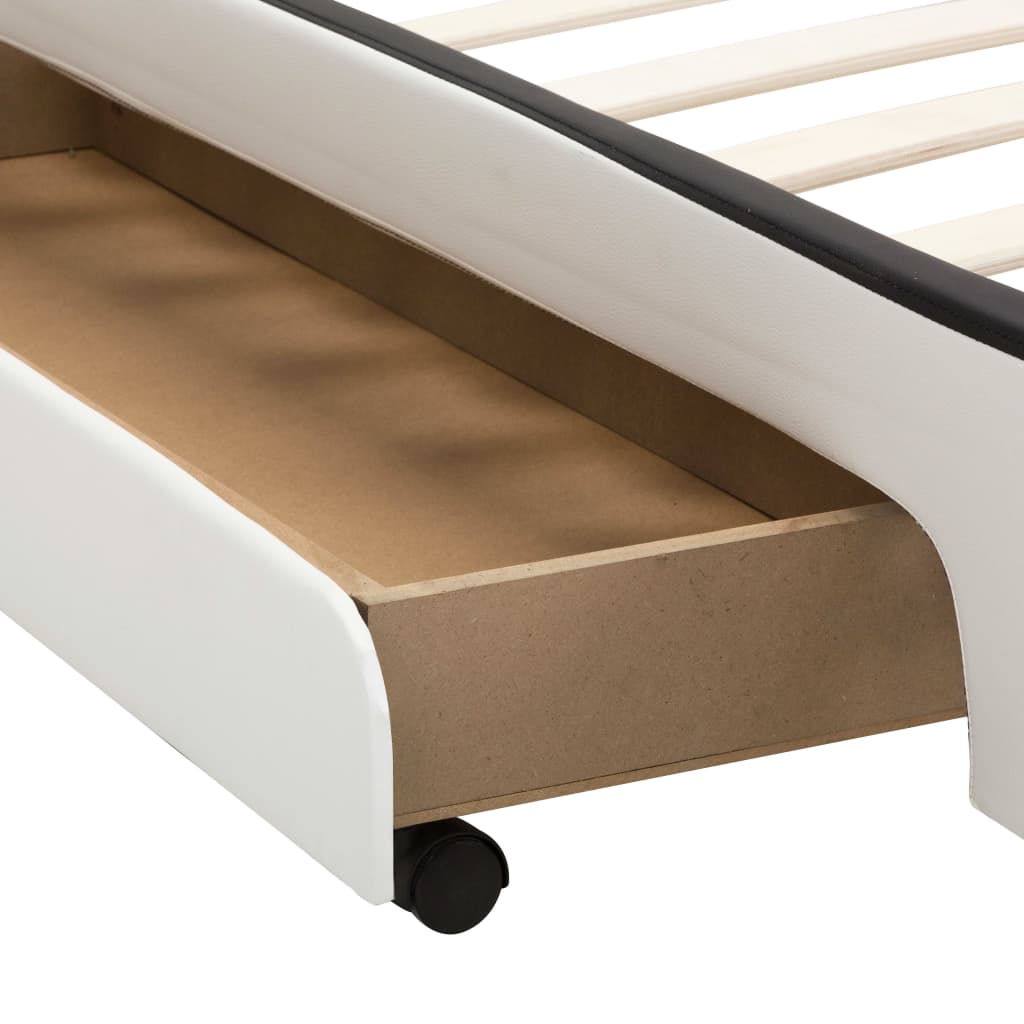 Bedframe met LED kunstleer zwart 140x200 cm