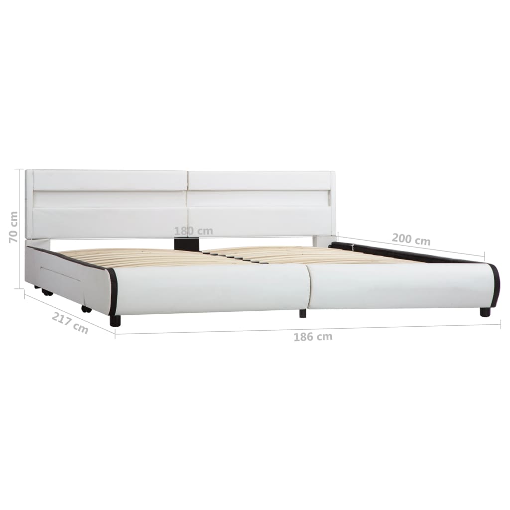 Bedframe met LED kunstleer zwart 140x200 cm