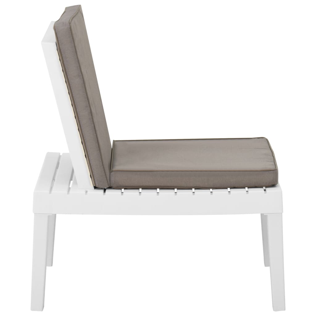 Chaise longue avec coussin en plastique