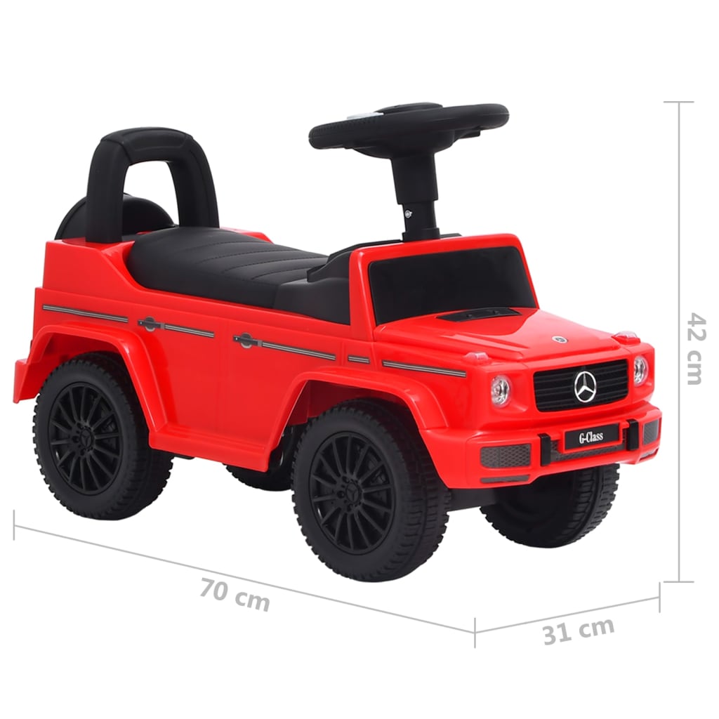 Voiture de course Mercedes Benz G63 rouge