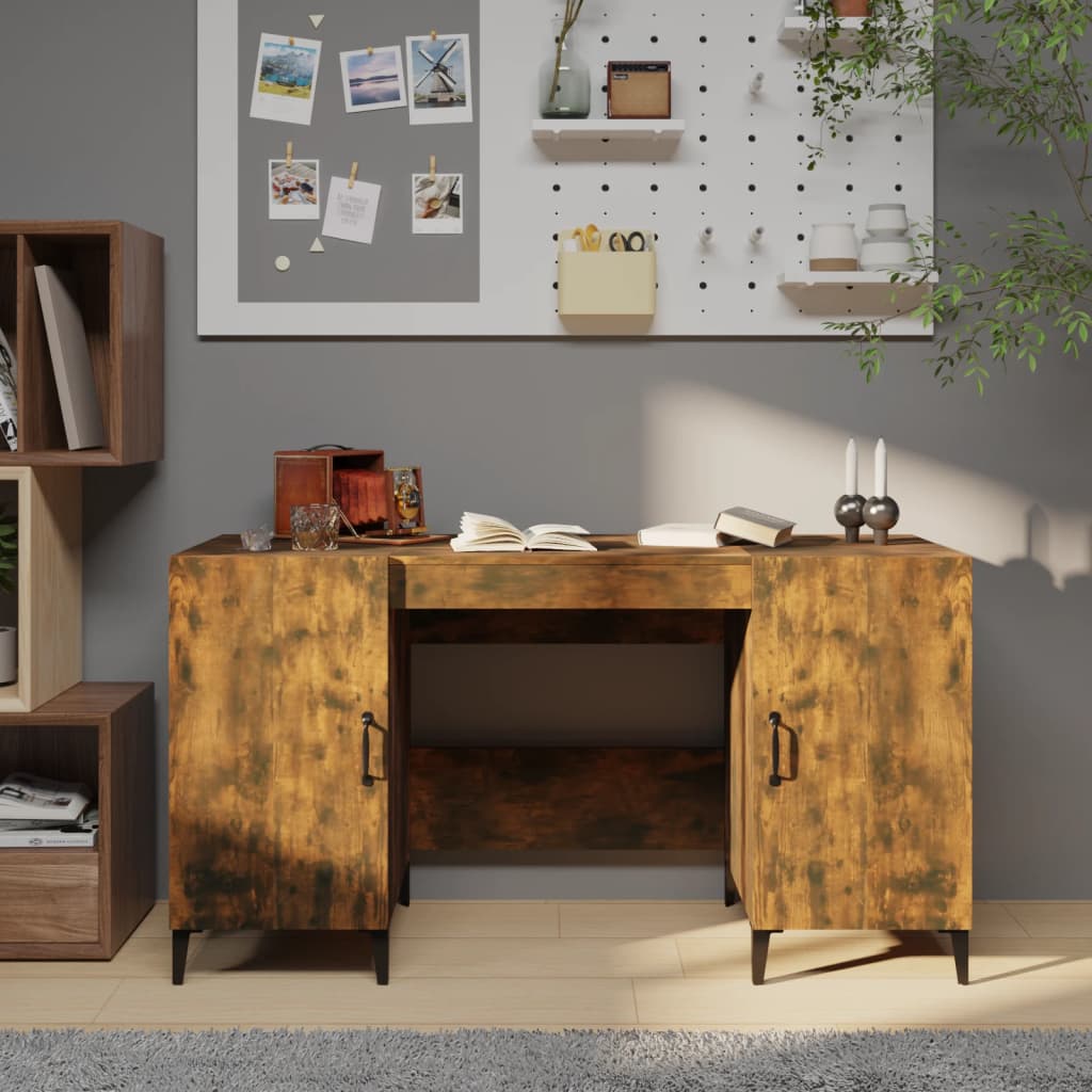 Bureau 140x50x75 cm bewerkt hout