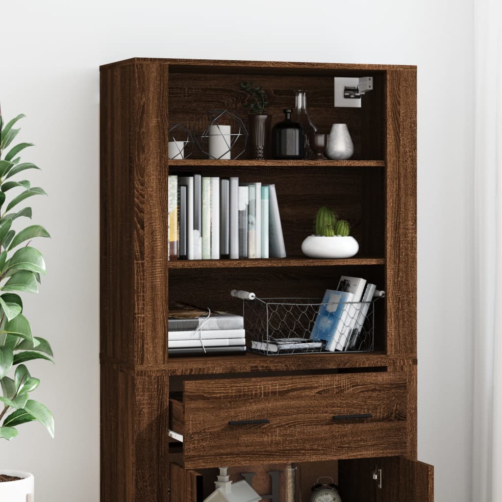 Armoire haute en bois couleur chêne